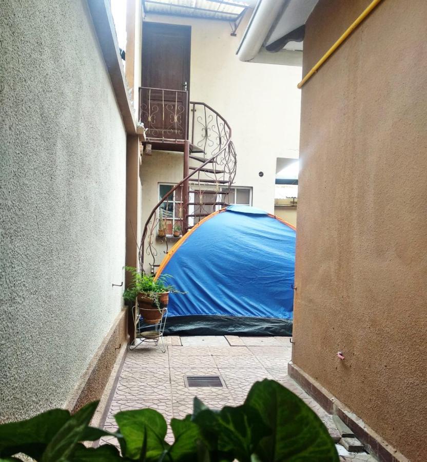 Bed and Breakfast Residencial Moroni - Alojamiento En Cochabamba Exterior foto