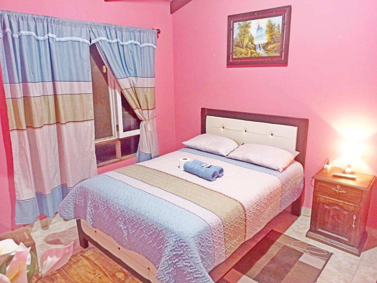 Bed and Breakfast Residencial Moroni - Alojamiento En Cochabamba Exterior foto