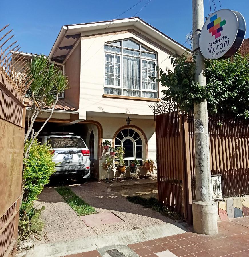 Bed and Breakfast Residencial Moroni - Alojamiento En Cochabamba Exterior foto